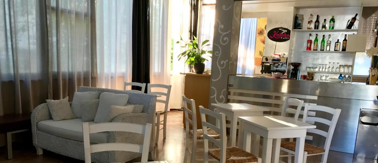 Alice Hotel Cervia Esterno foto